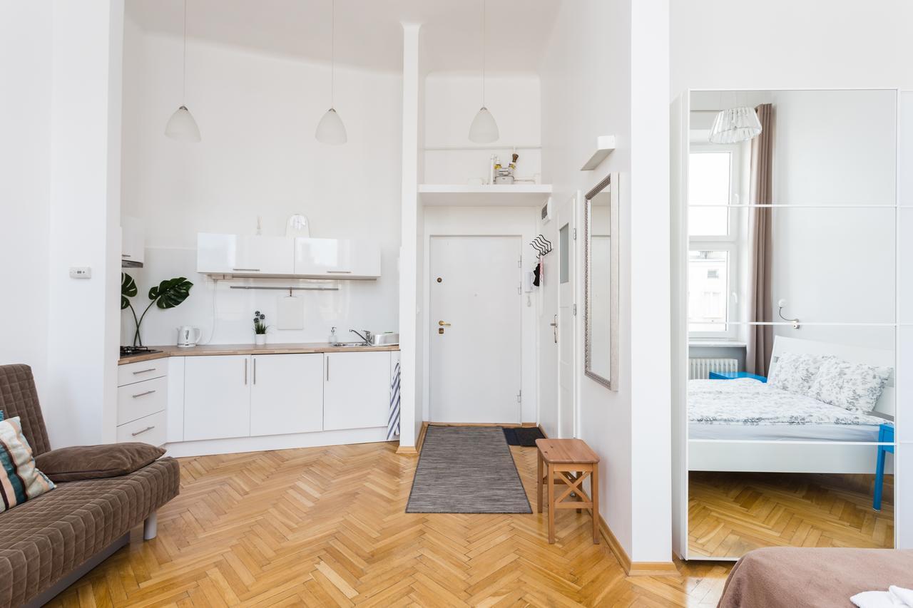 Latte Apartment Warszawa Eksteriør billede